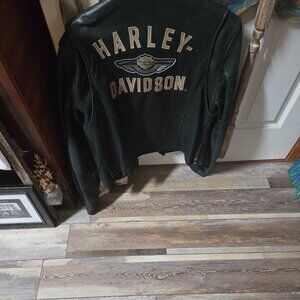 2002 Vintage Leather Harley Davidson womens bomber